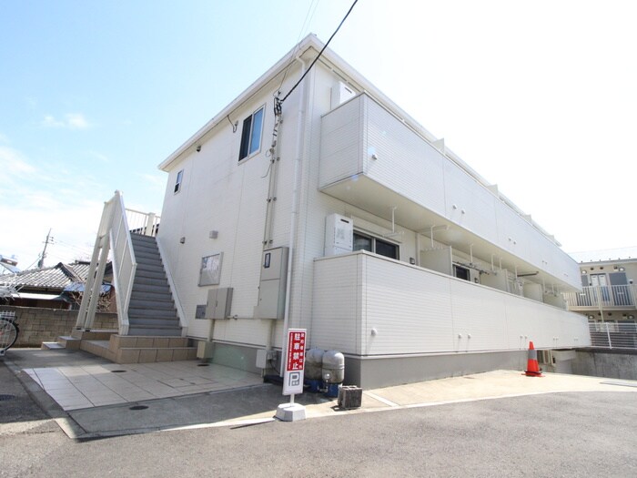 物件外観写真5　(外観写真)