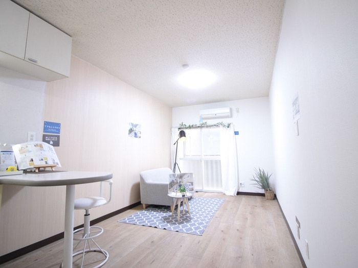 物件内観写真7　(居室)