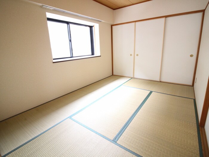 物件内観写真8　(居室)