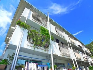 オキナマンション外観写真