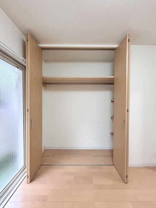 物件内観写真16　(収納)