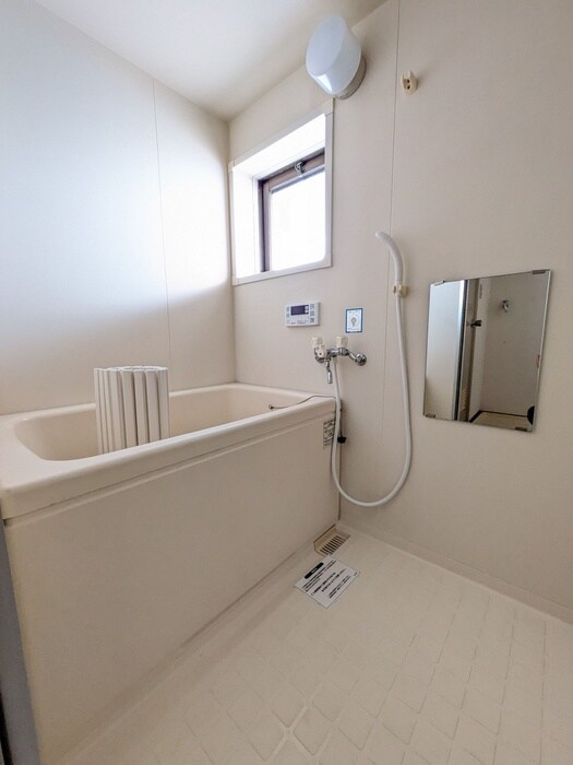 物件内観写真12　(バス／シャワールーム等)