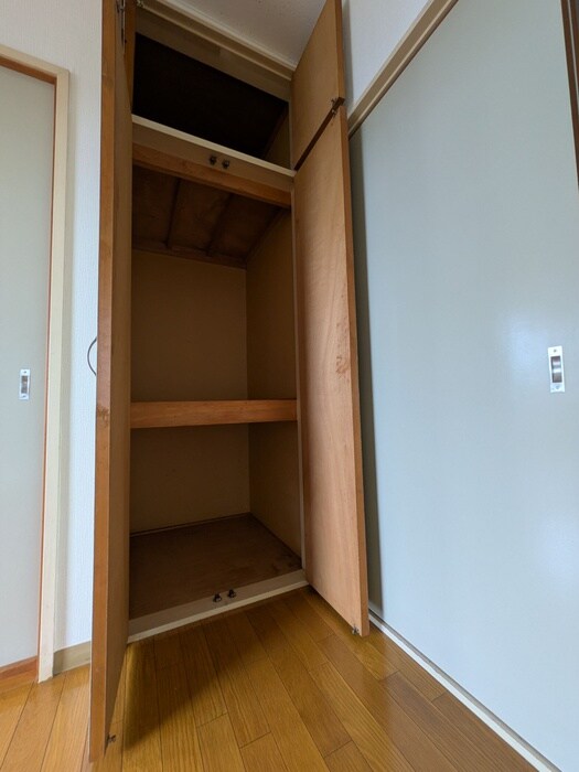 物件内観写真15　(収納)