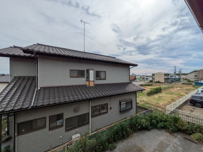 物件内観写真18　(室内からの展望)