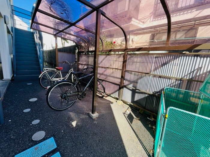 物件外観写真4　(建物設備)