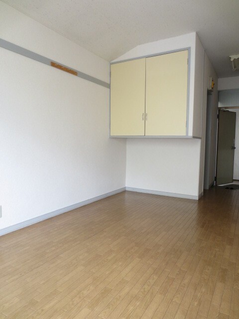 物件内観写真10　(居室)