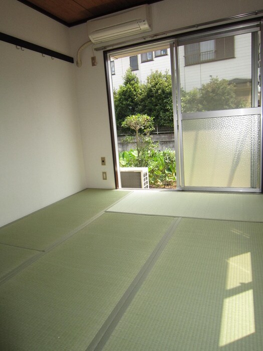 物件内観写真7　(居室)