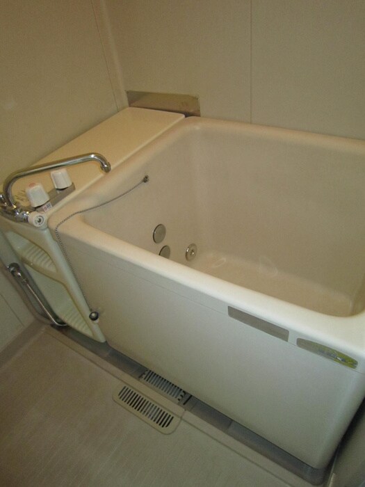 物件内観写真8　(バス／シャワールーム等)