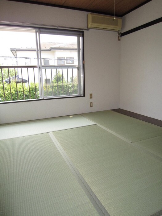 物件内観写真11　(居室)