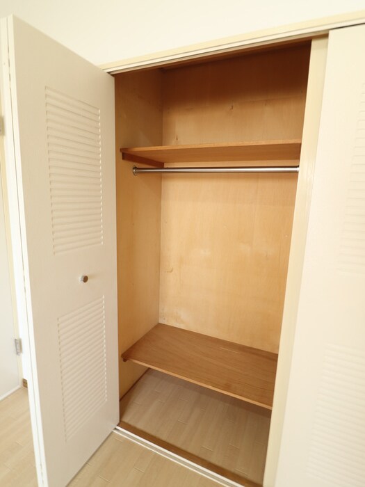 物件内観写真13　(収納)