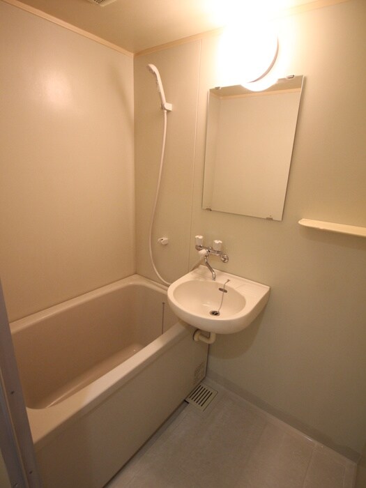 物件内観写真17　(バス／シャワールーム等)