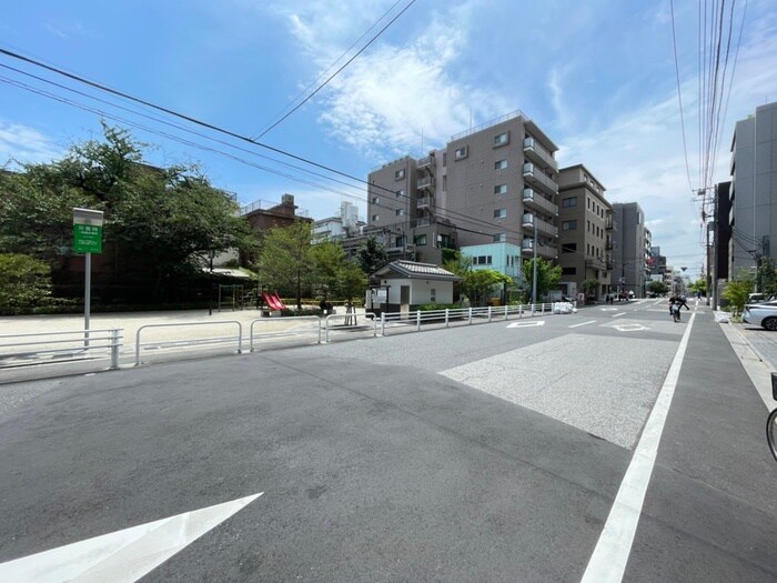 物件外観写真4　(周辺環境)