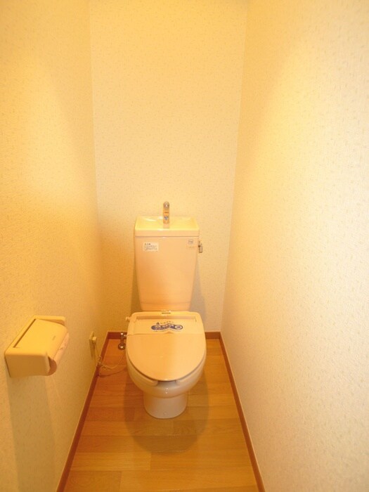 物件内観写真9　(トイレ)