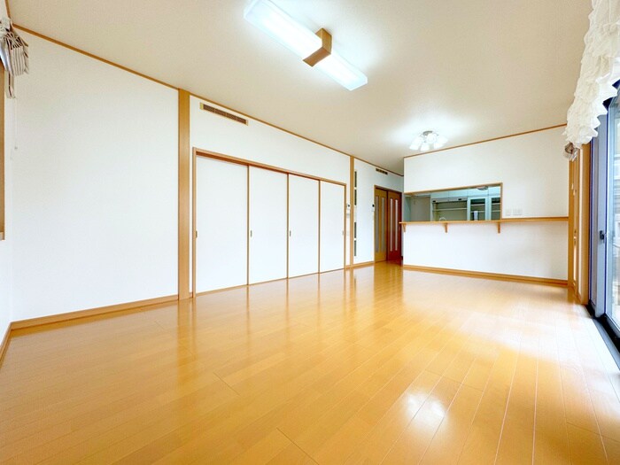 物件内観写真7　(居室)