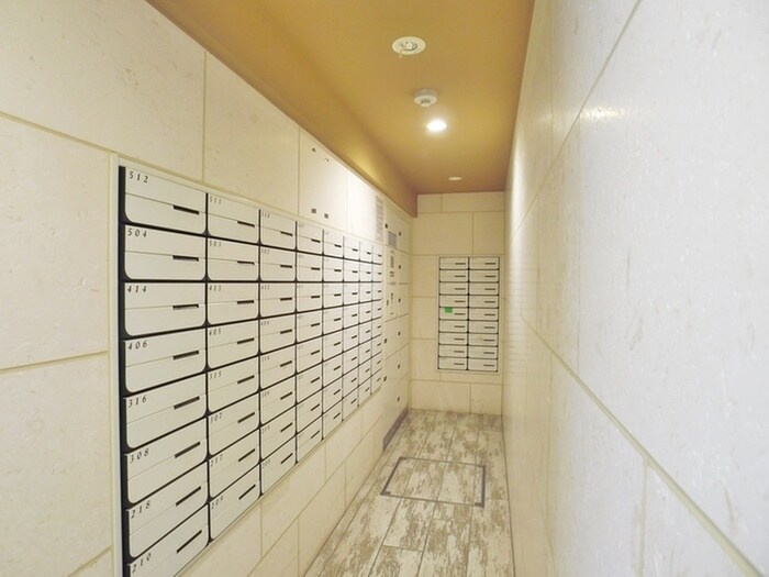 物件外観写真4　(建物設備)