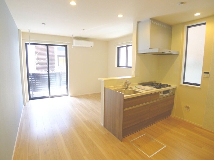 物件内観写真7　(居室)