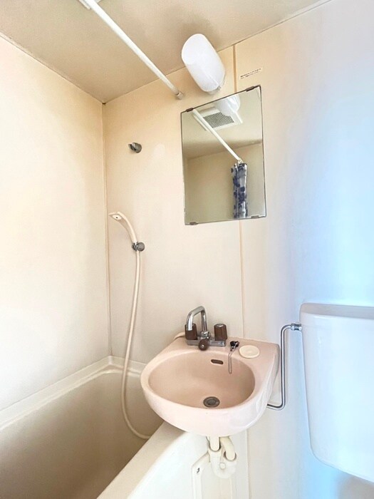 物件内観写真10　(洗面)