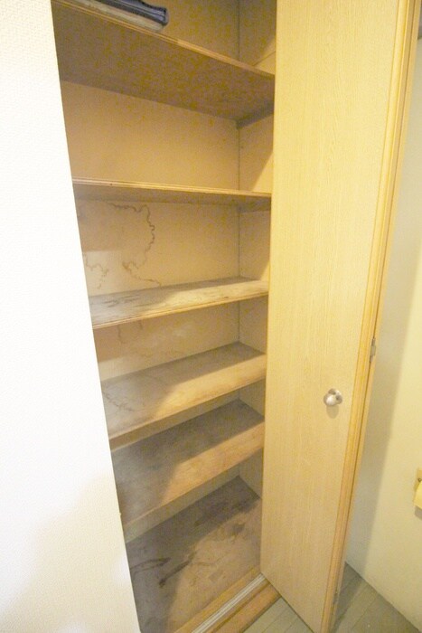 物件内観写真14　(靴箱)