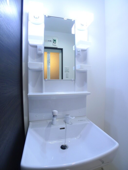 物件内観写真16　(洗面)