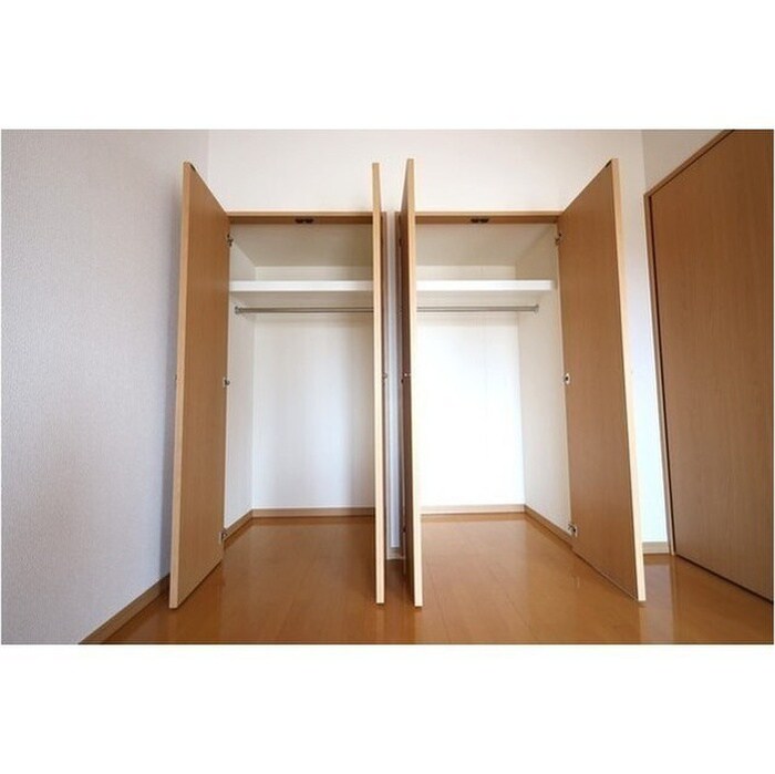 物件内観写真9　(収納)