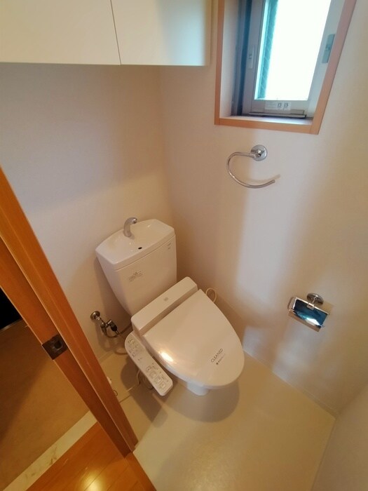 物件内観写真11　(トイレ)