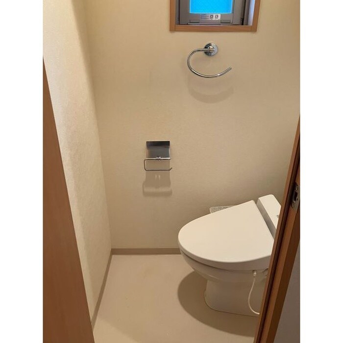 物件内観写真13　(トイレ)