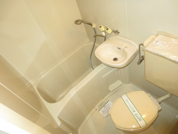 物件内観写真10　(バス／シャワールーム等)