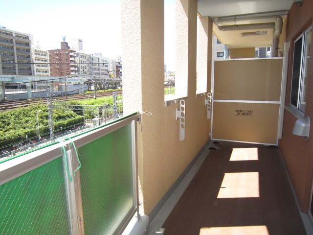 物件内観写真10　(ベランダ・バルコニー)