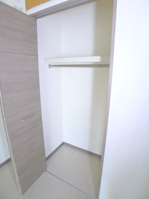 物件内観写真12　(居室)