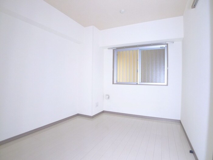 物件内観写真18　(居室)