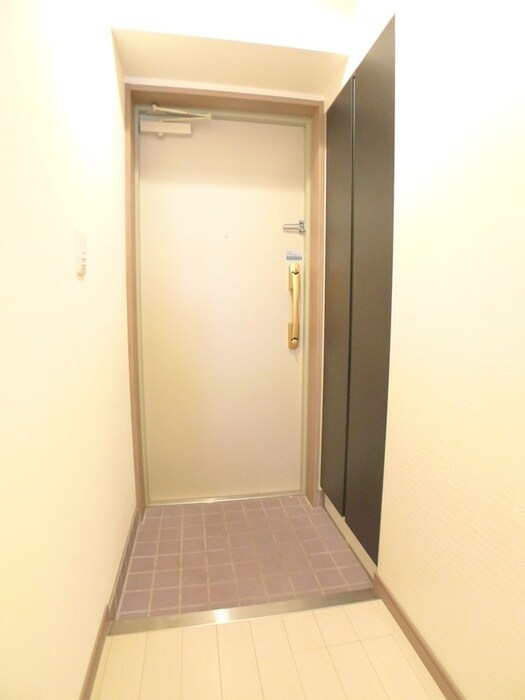 物件内観写真20　(玄関)