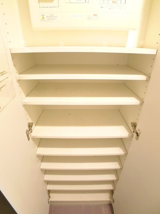 物件内観写真21　(靴箱)