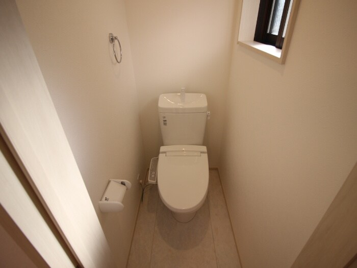物件内観写真10　(トイレ)