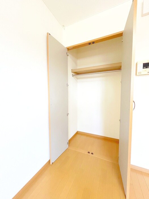 物件内観写真10　(収納)
