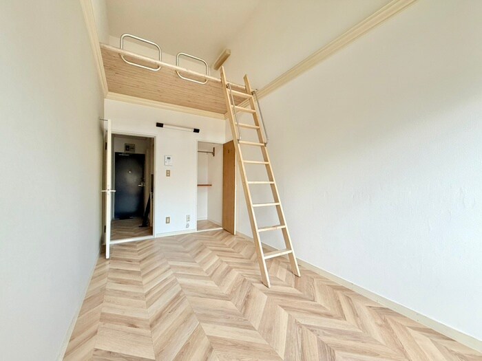 物件内観写真10　(居室)