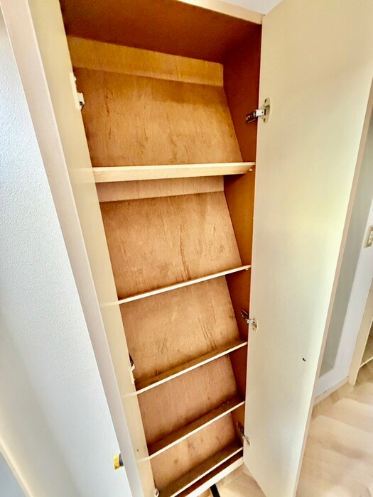 物件内観写真18　(靴箱)