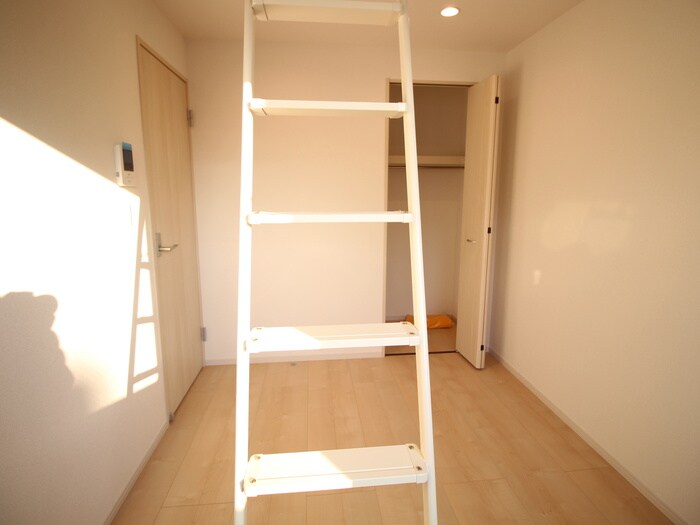 物件内観写真19　(居室)