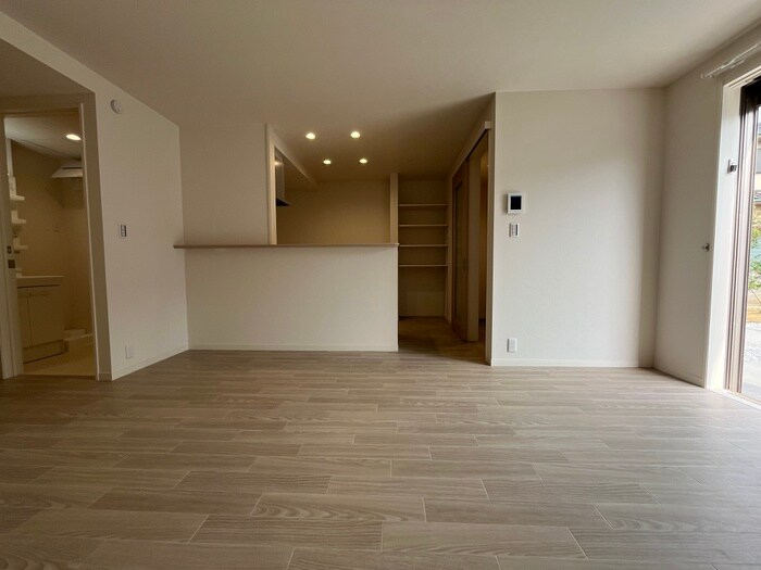 物件内観写真5　(居室)