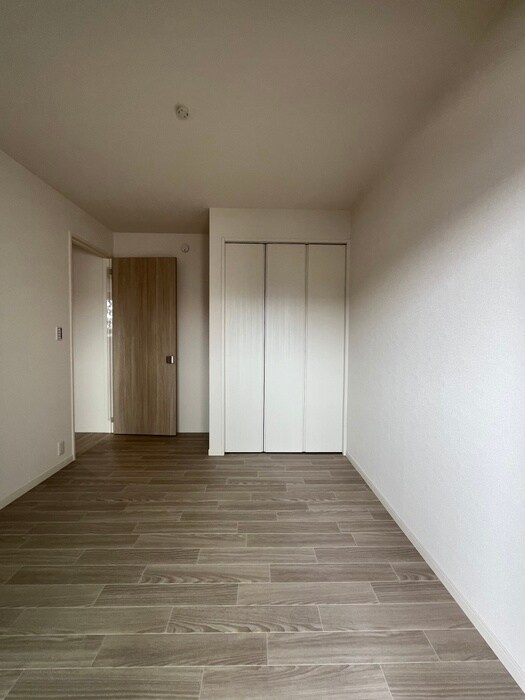 物件内観写真8　(内観写真)