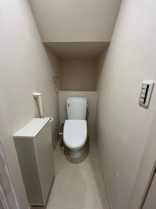 物件内観写真12　(トイレ)