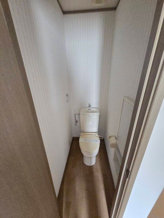 物件内観写真10　(トイレ)