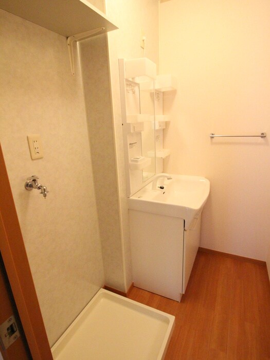 物件内観写真13　(洗面)