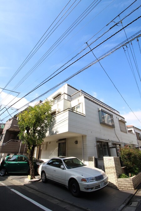 クロ－バ－メゾン外観写真