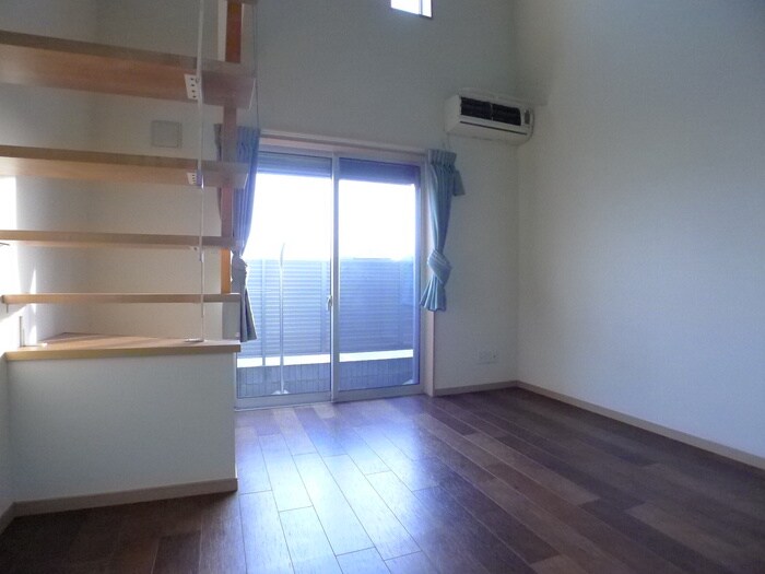 物件内観写真7　(ベランダ・バルコニー)