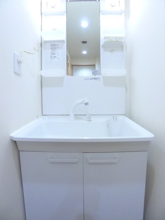 物件内観写真13　(洗面)