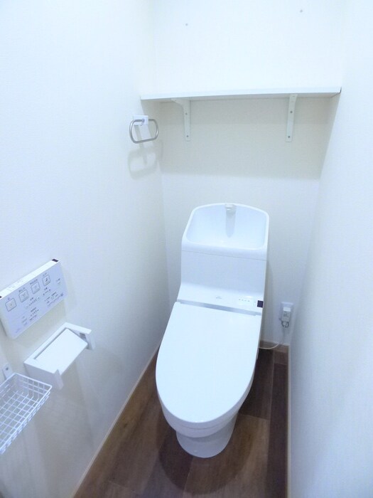 物件内観写真15　(トイレ)