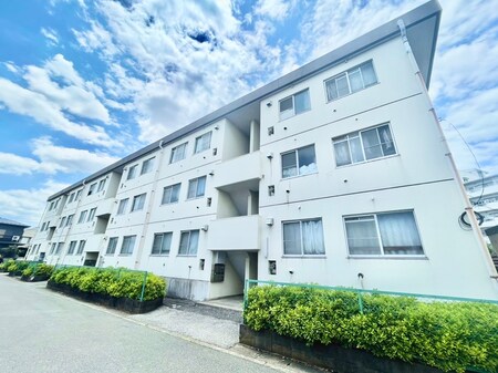 ＬＡ・ＭＡＩＳＯＮ　ｄｅ 一柳外観写真