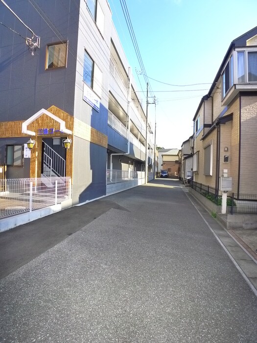 物件外観写真5　(周辺環境)