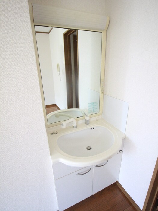 物件内観写真11　(洗面)