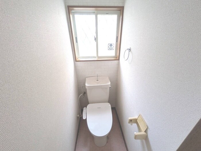物件内観写真12　(トイレ)